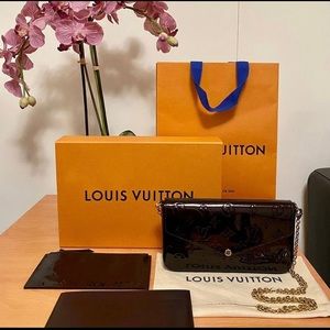 Louis Vuitton Félicie Pochette Vernis GM AMARANTE.